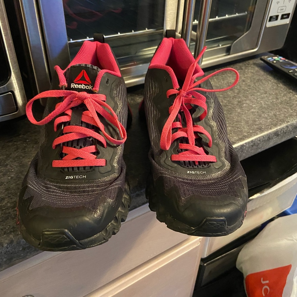 Womens Reeboks